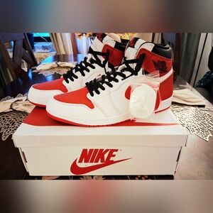 Nike Air Jordan 1 Retro High OG White University Red and Black In Mens Size 14